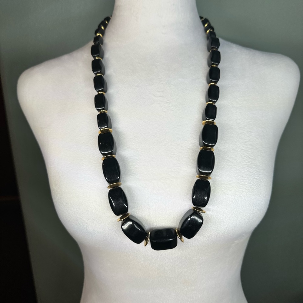Vintage Signed Napier 7mm to 17mm W Black Lucite Bead 31"L Necklace